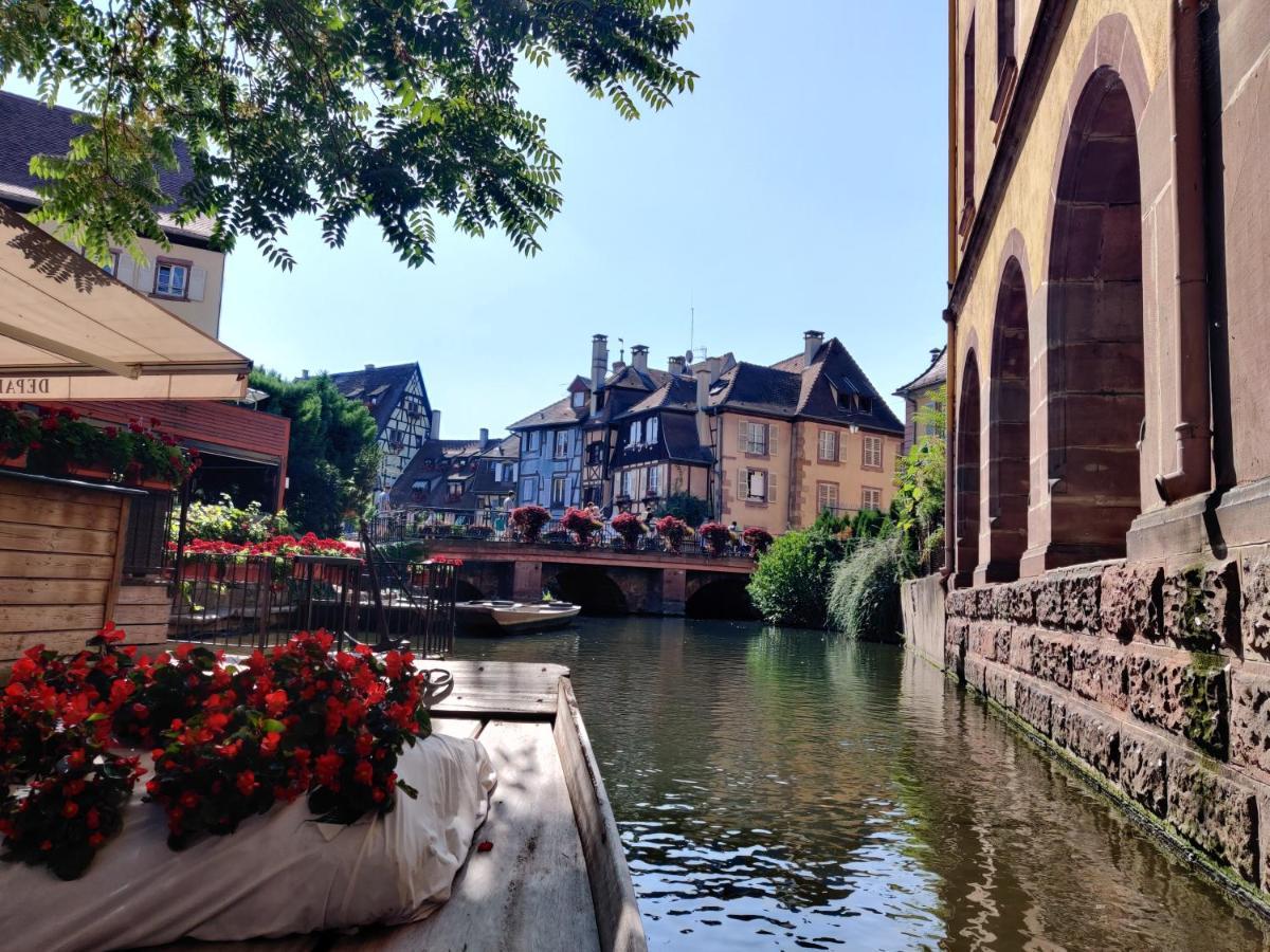 Au Bretzel Doré - Centre Historique Colmar Exterior foto